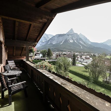 Hotel Ehrwalderhof 외부 사진