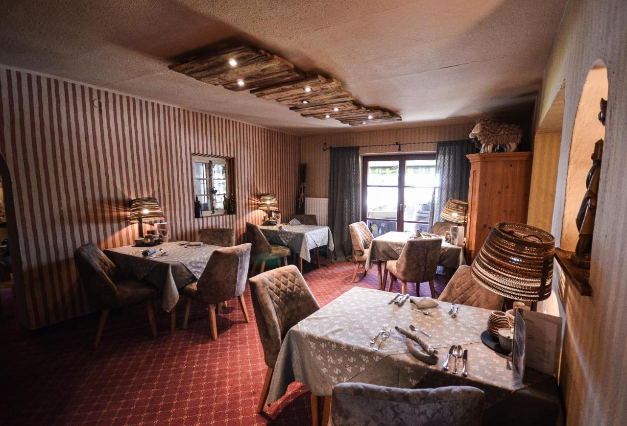 Hotel Ehrwalderhof 외부 사진